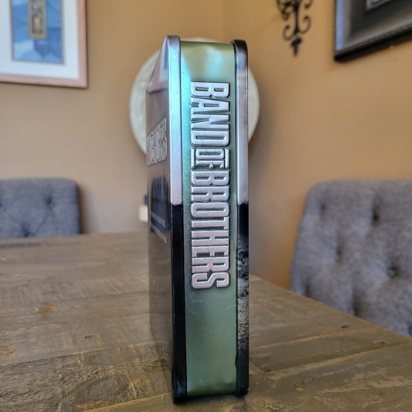 Band Of Brothers Series Complete HBO  Limited Edition 6 Disc Metal Box DVD - Picture 9 of 10